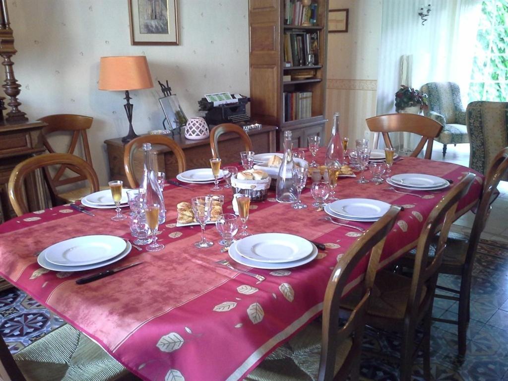 Au Pre Du Moulin Bed and Breakfast Clamanges Buitenkant foto